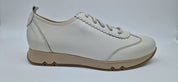 DEPORTIVO DE PIEL COLOR BEIGE