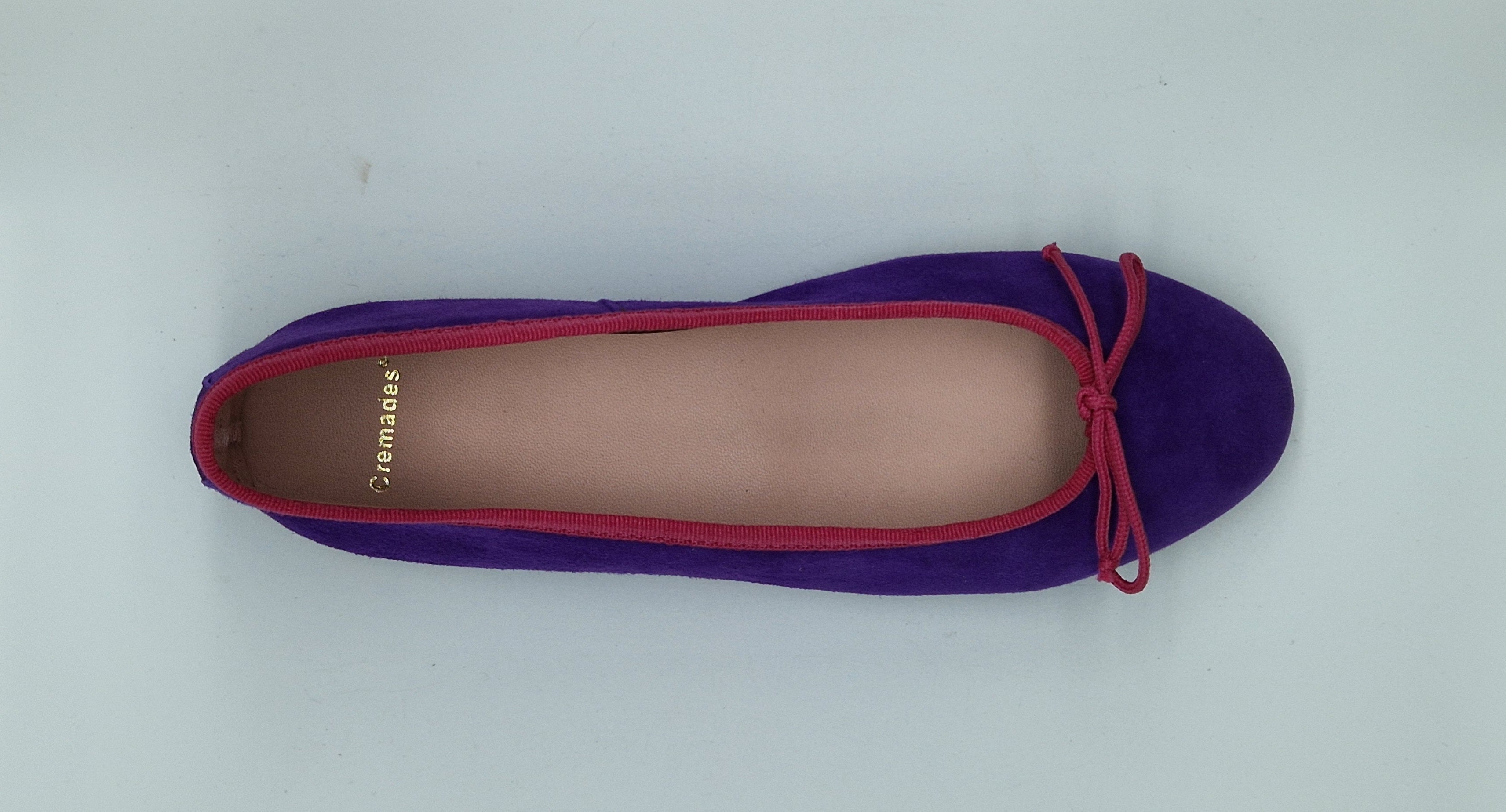 BAILARINA CLÁSICA EN ANTE MORADO