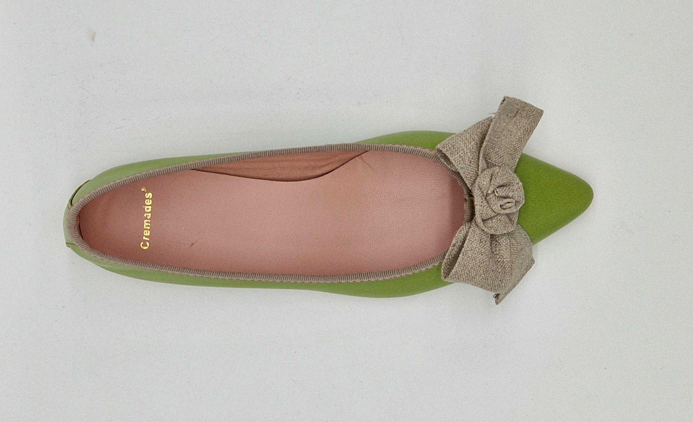 BAILARINA DE PUNTA EN PIEL VERDE LIMA CON LAZO DE LINO