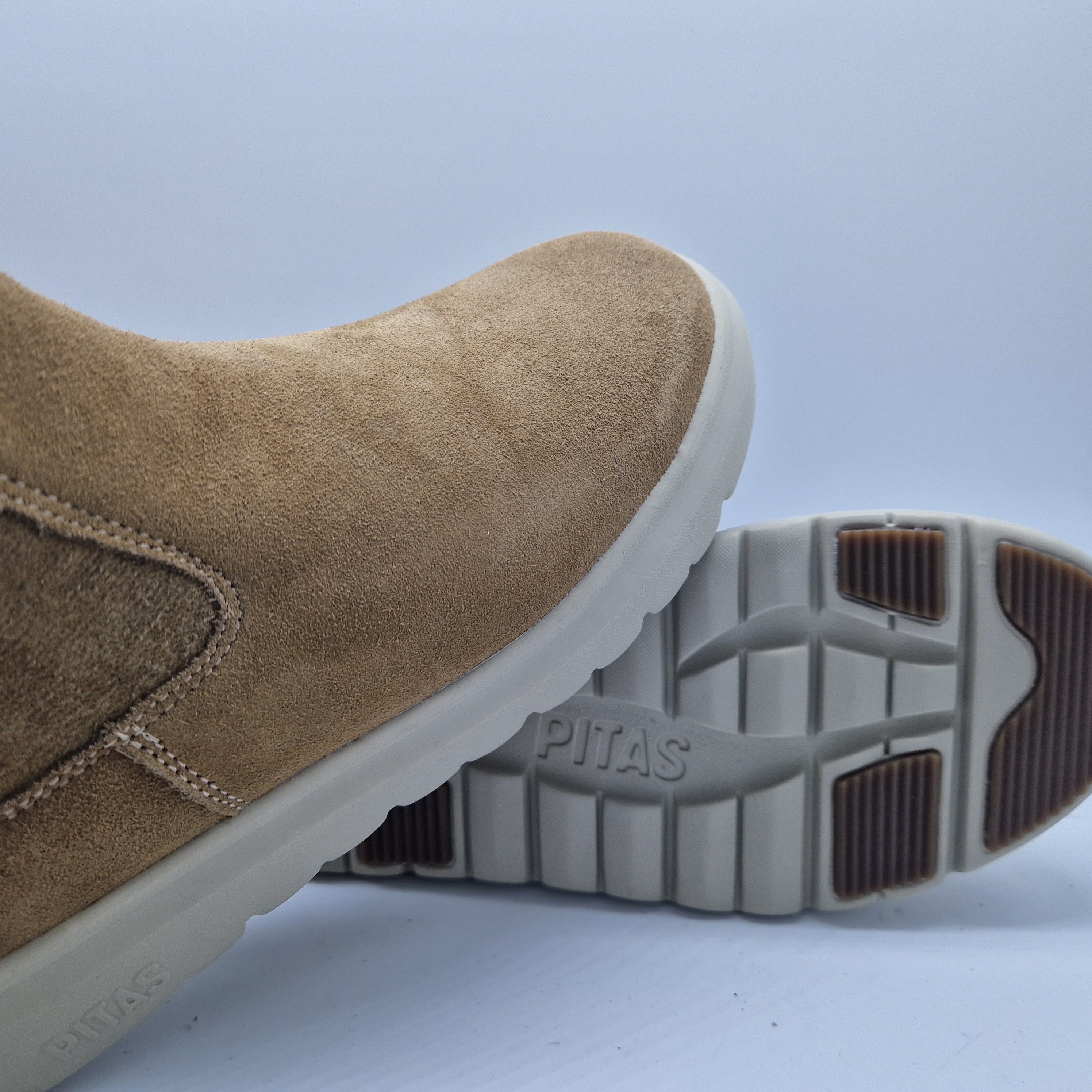 BOTITA EN SERRAJE CAMEL