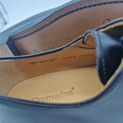 BLUCHER EN PIEL NEGRA - 70040