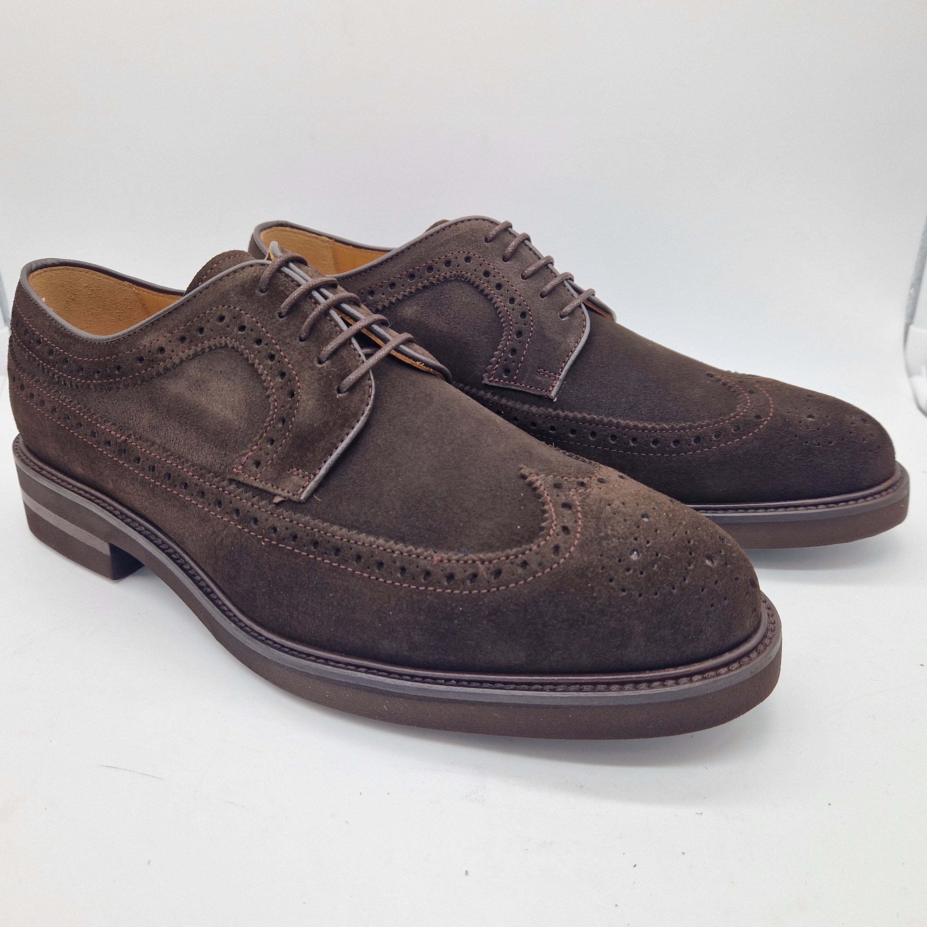 BLUCHER PICADO EN SERRAJE MARRÓN - 70048