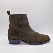 BOTÍN EN SERRAJE KAKI