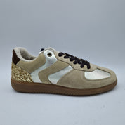 DEPORTIVO EN TONOS CAMEL