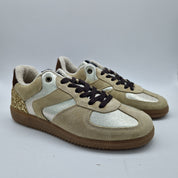 DEPORTIVO EN TONOS CAMEL