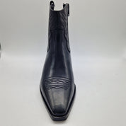 BOTÍN TIPO COW EN PIEL NEGRA