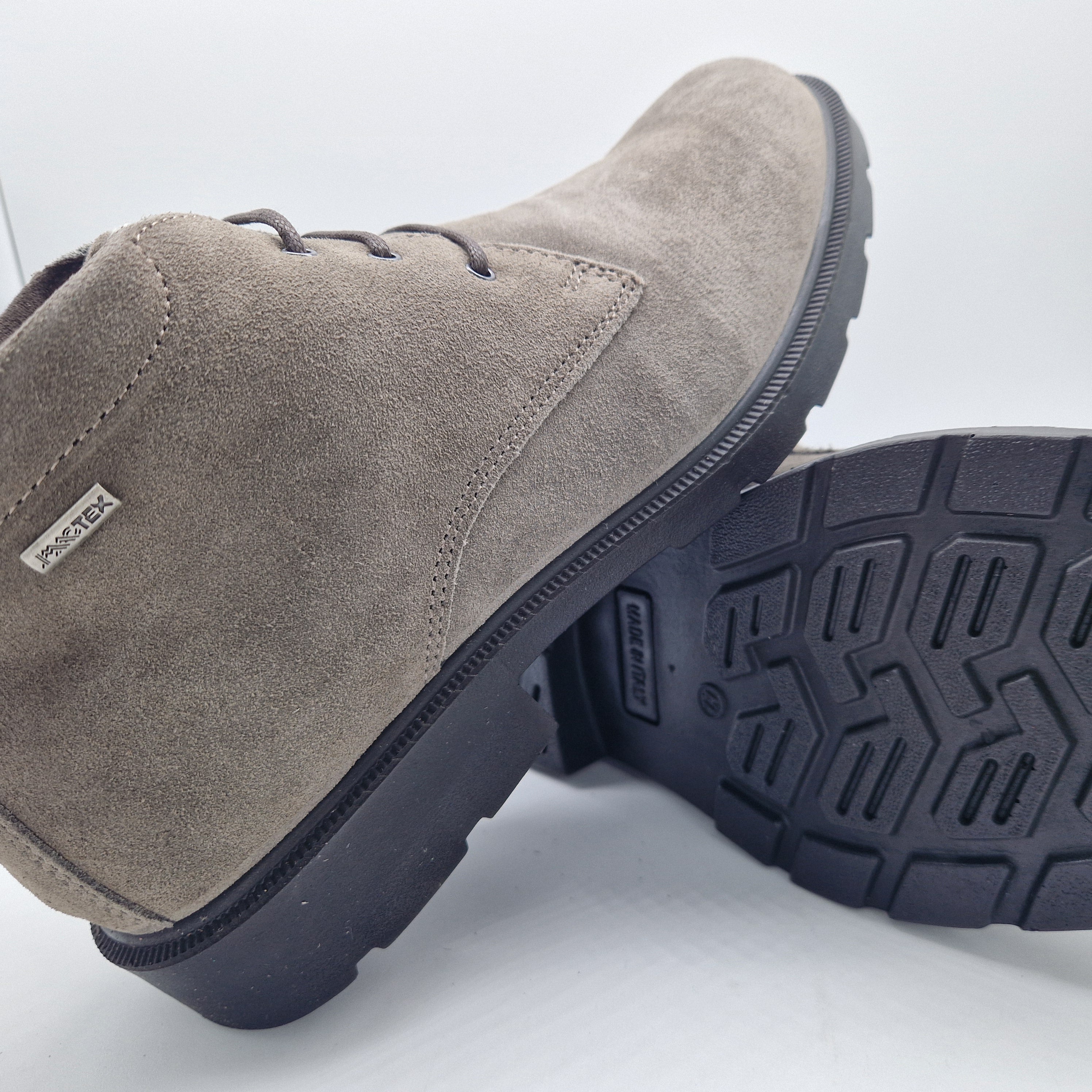 BOTITA DE CORDONES EN SERRAJE TAUPE