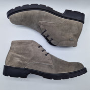 BOTITA DE CORDONES EN SERRAJE TAUPE