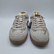 DEPORTIVO EN TONOS CHAMPAGNE