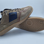 DEPORTIVO EN TONOS KAKI