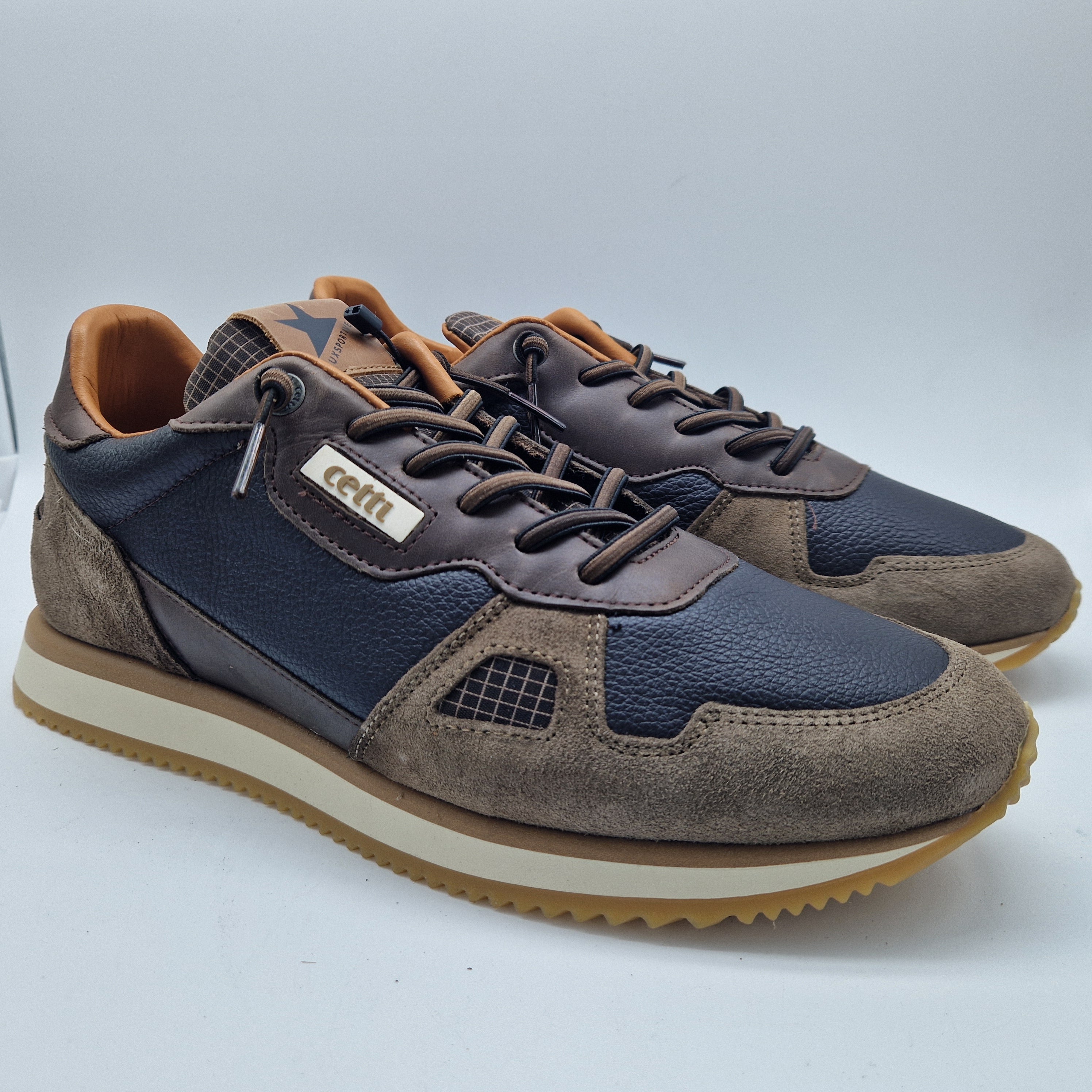 DEPORTIVO EN PIELES MARRÓN