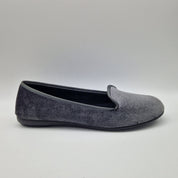 COPETE EN TERCIOPELO GRIS