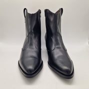 BOTÍN COW EN PIEL NEGRA