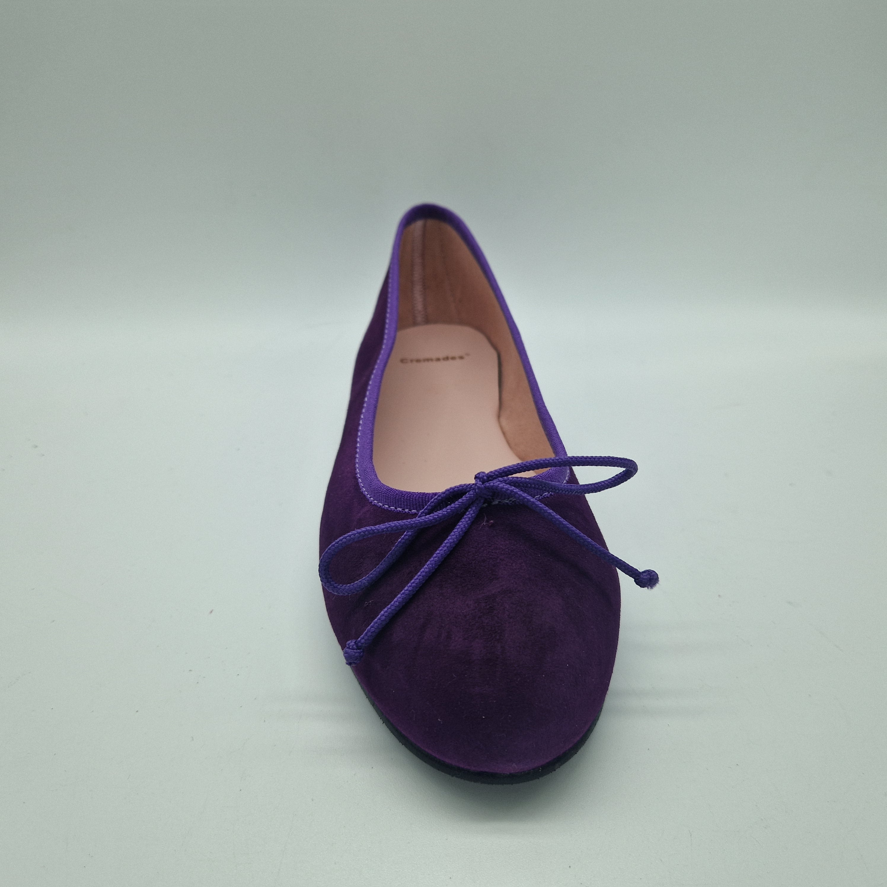 71245-BAILARINACLASICAENANTEPURPURA_FOTO2.jpg