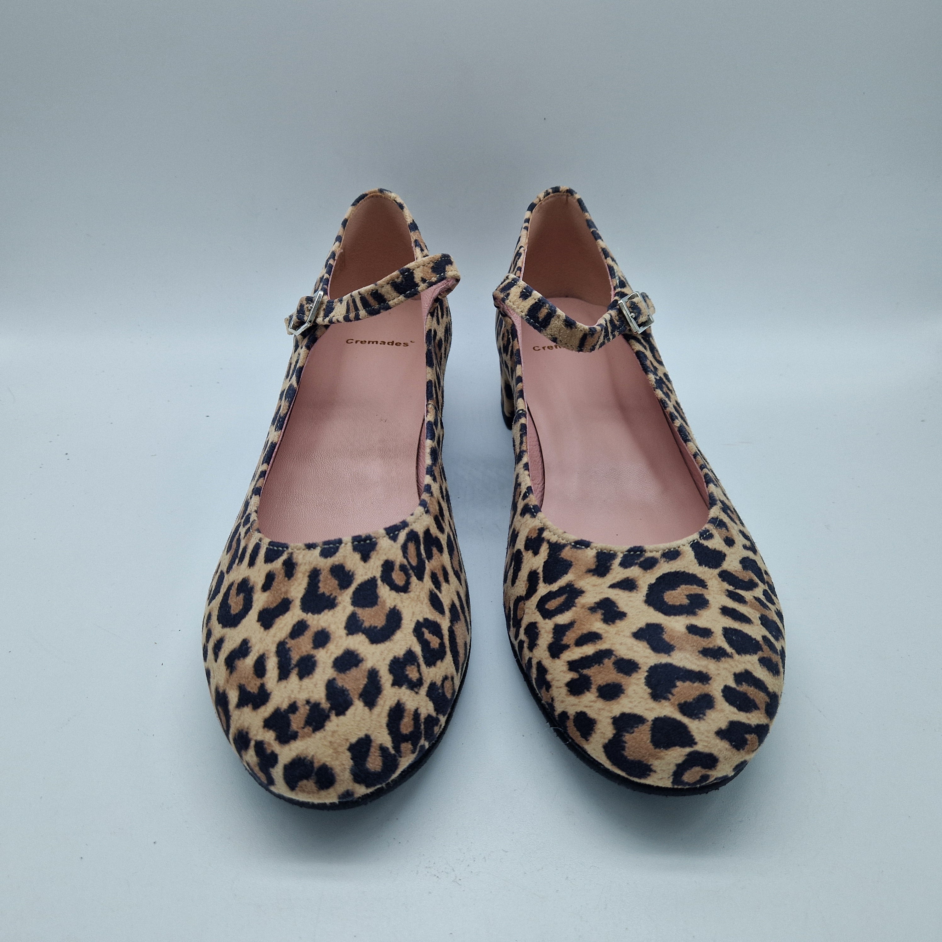 MERCEDES CON TACÓN EN ANTE LEOPARDO