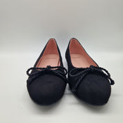 BAILARINA CLÁSICA EN TERCIOPELO NEGRO