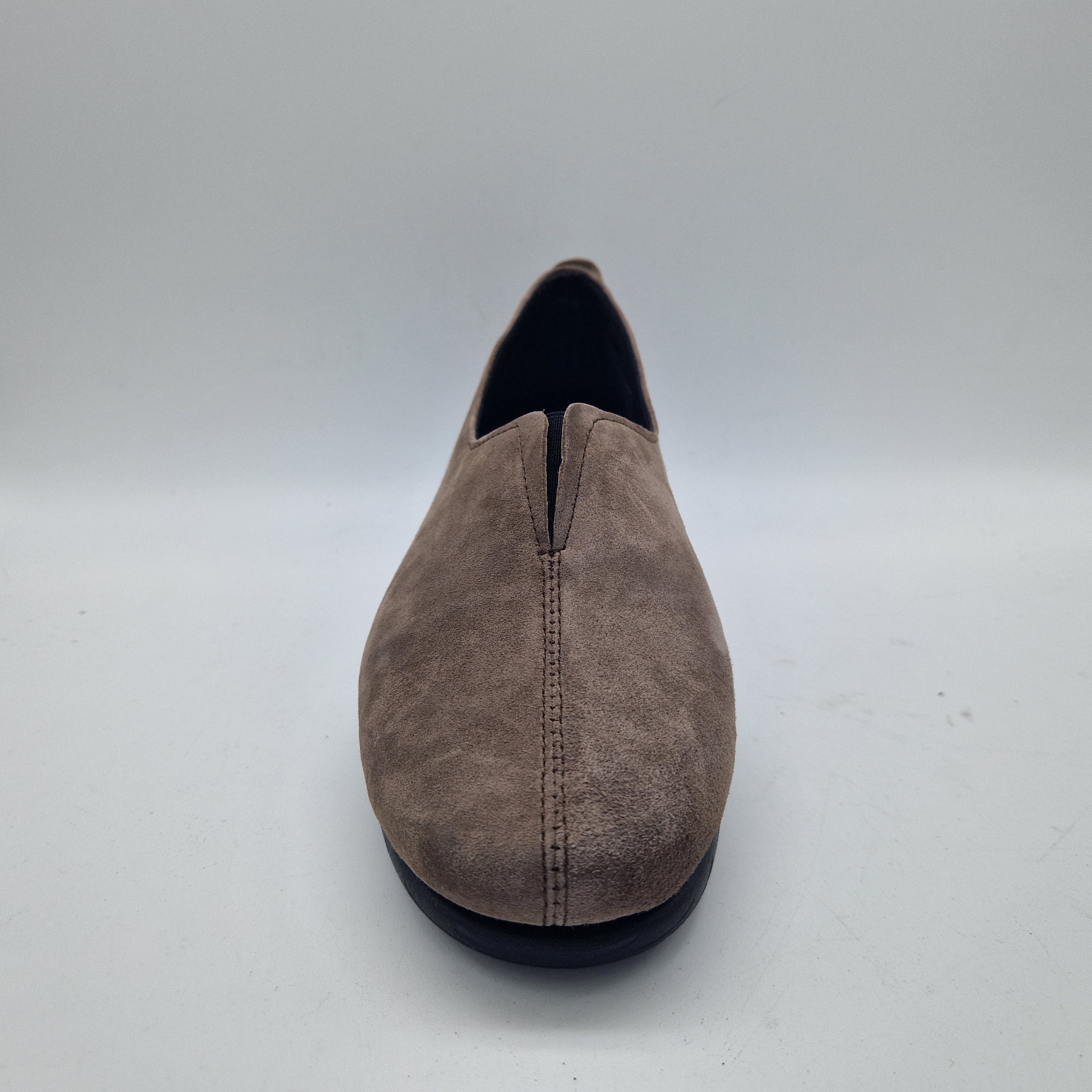 COPETE CÓMODO EN ANTE TAUPE