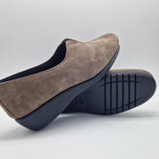 COPETE CÓMODO EN ANTE TAUPE