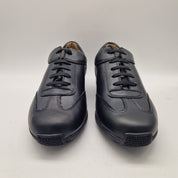 DEPORTIVO DE PIEL NEGRA