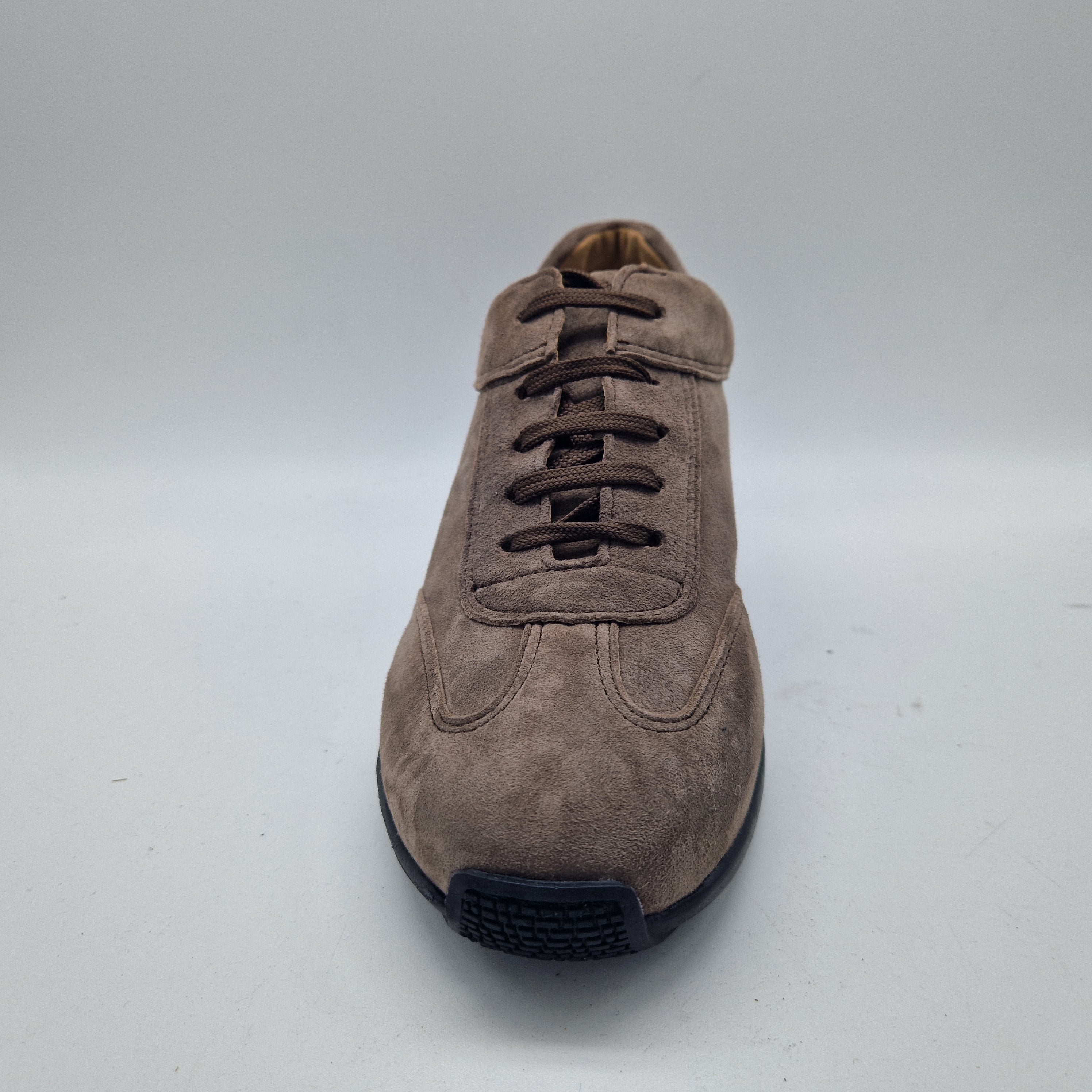 DEPORTIVO EN SERRAJE TAUPE