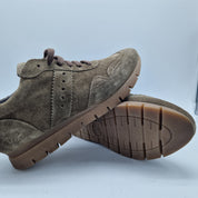 DEPORTIVO EN SERRAJE TAUPE