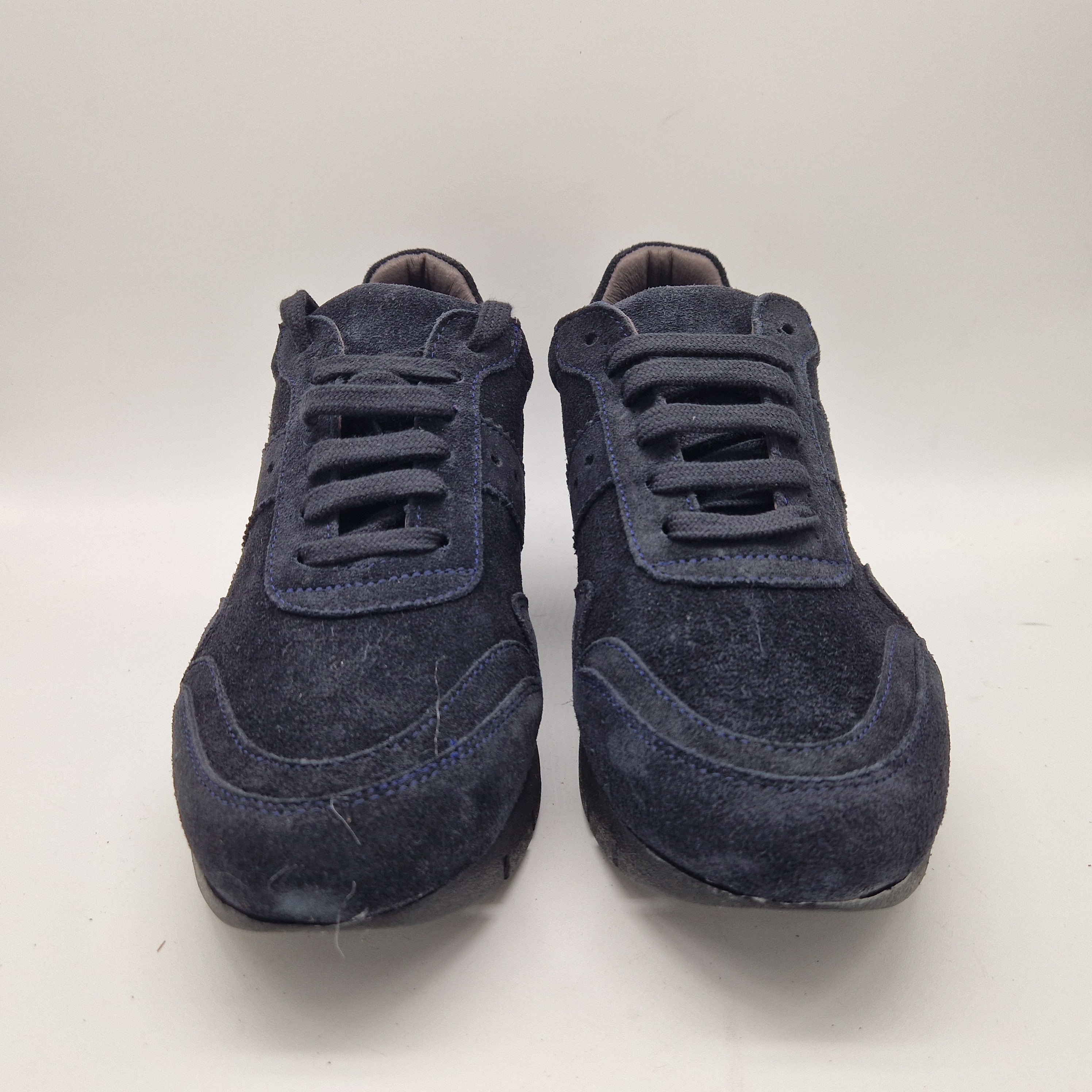 DEPORTIVO EN SERRAJE MARINO