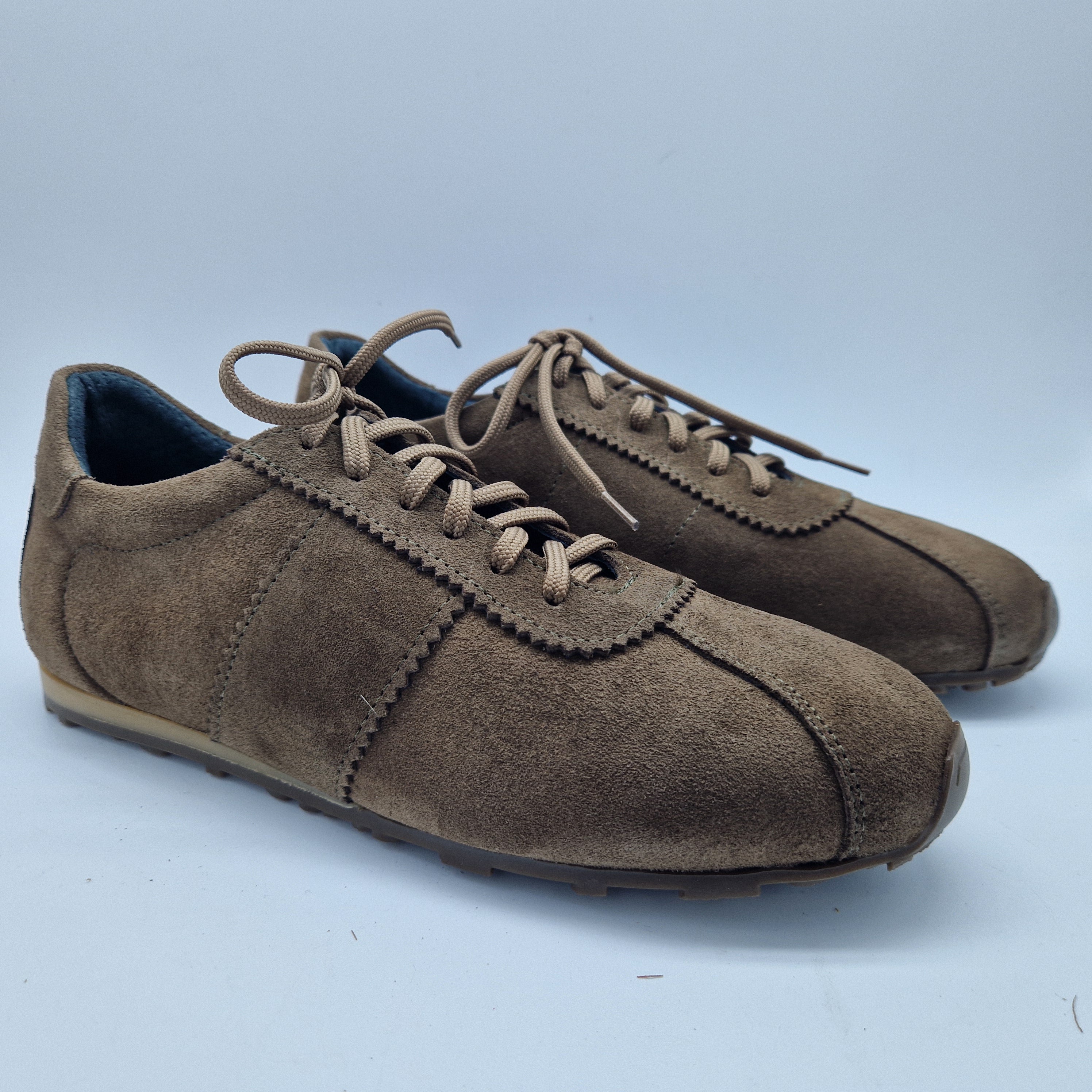 DEPORTIVO EN SERRAJE TOPO