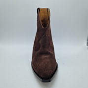 BOTÍN TIPO COW EN SERRAJE MOKA