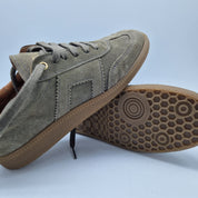 DEPORTIVO EN SERRAJE TAUPE