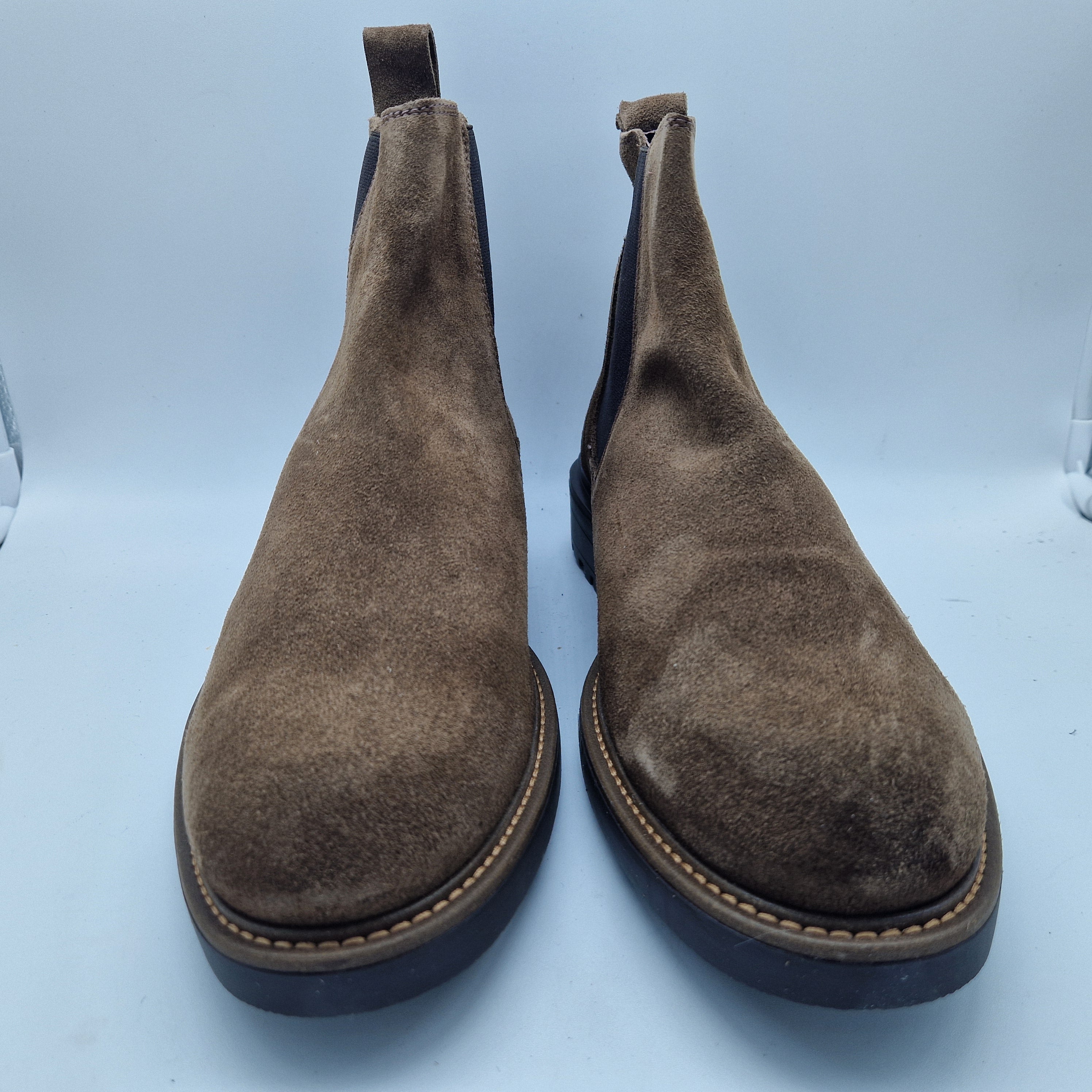 BOTITA CHELSEA EN SERRAJE TAUPE