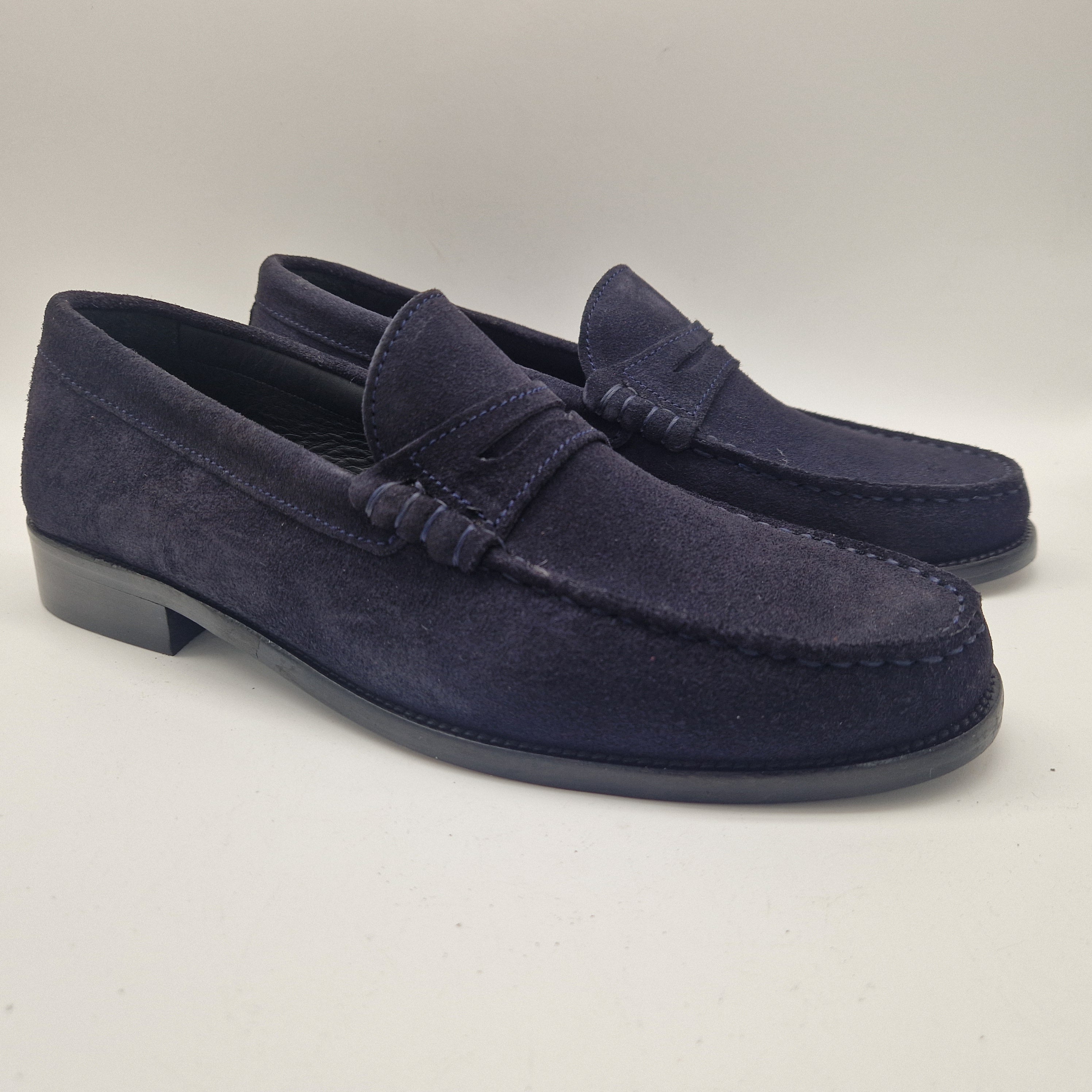 MOCASÍN DE ANTIFAZ EN SERRAJE MARINO