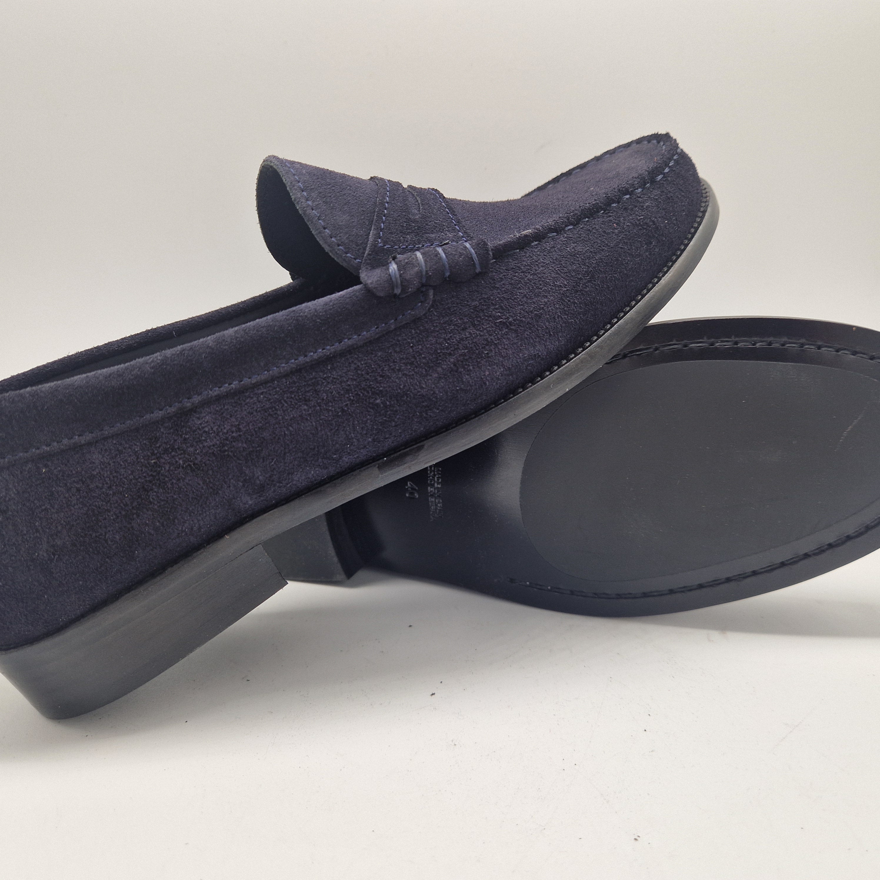 MOCASÍN DE ANTIFAZ EN SERRAJE MARINO