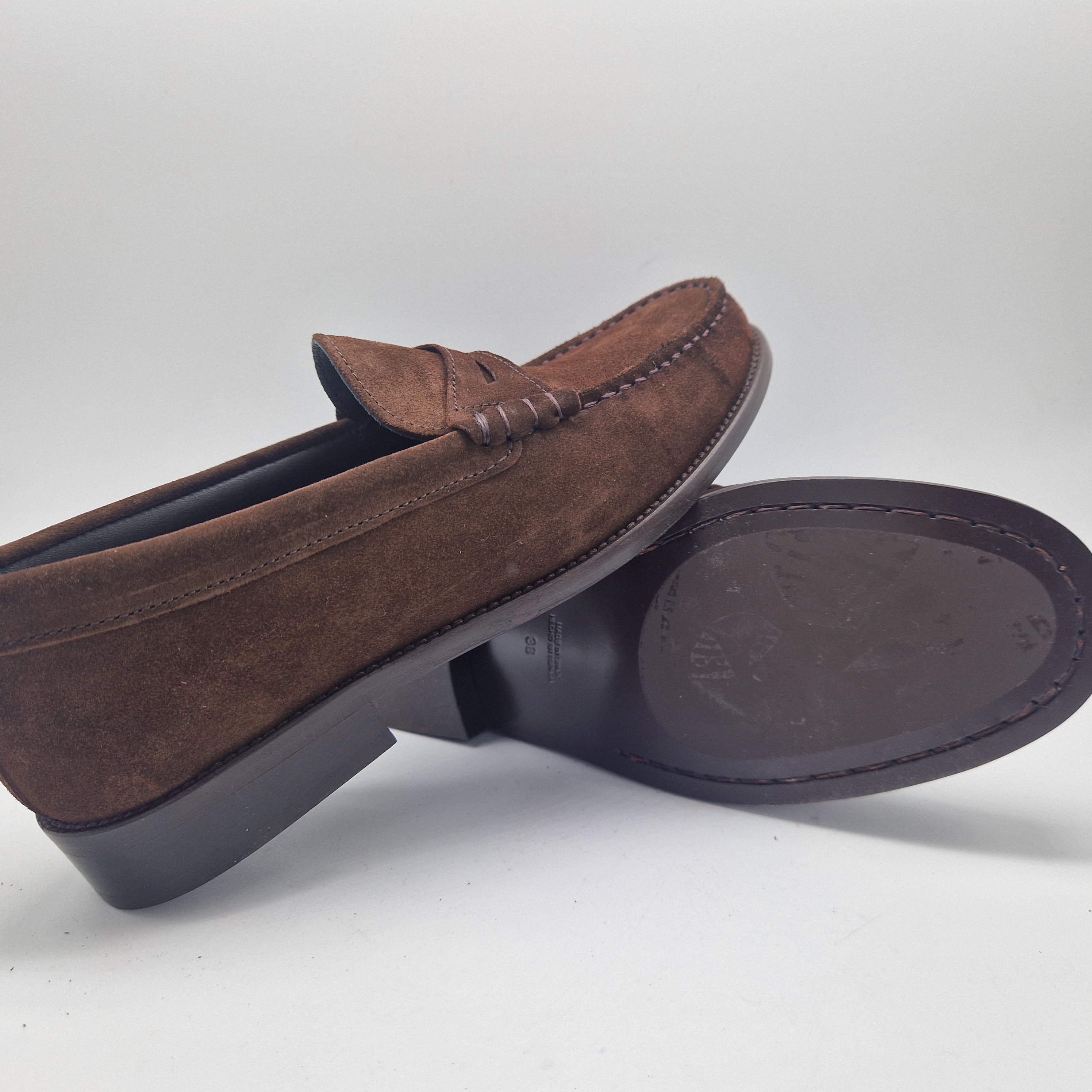 MOCASÍN DE ANTIFAZ EN SERRAJE MARRÓN