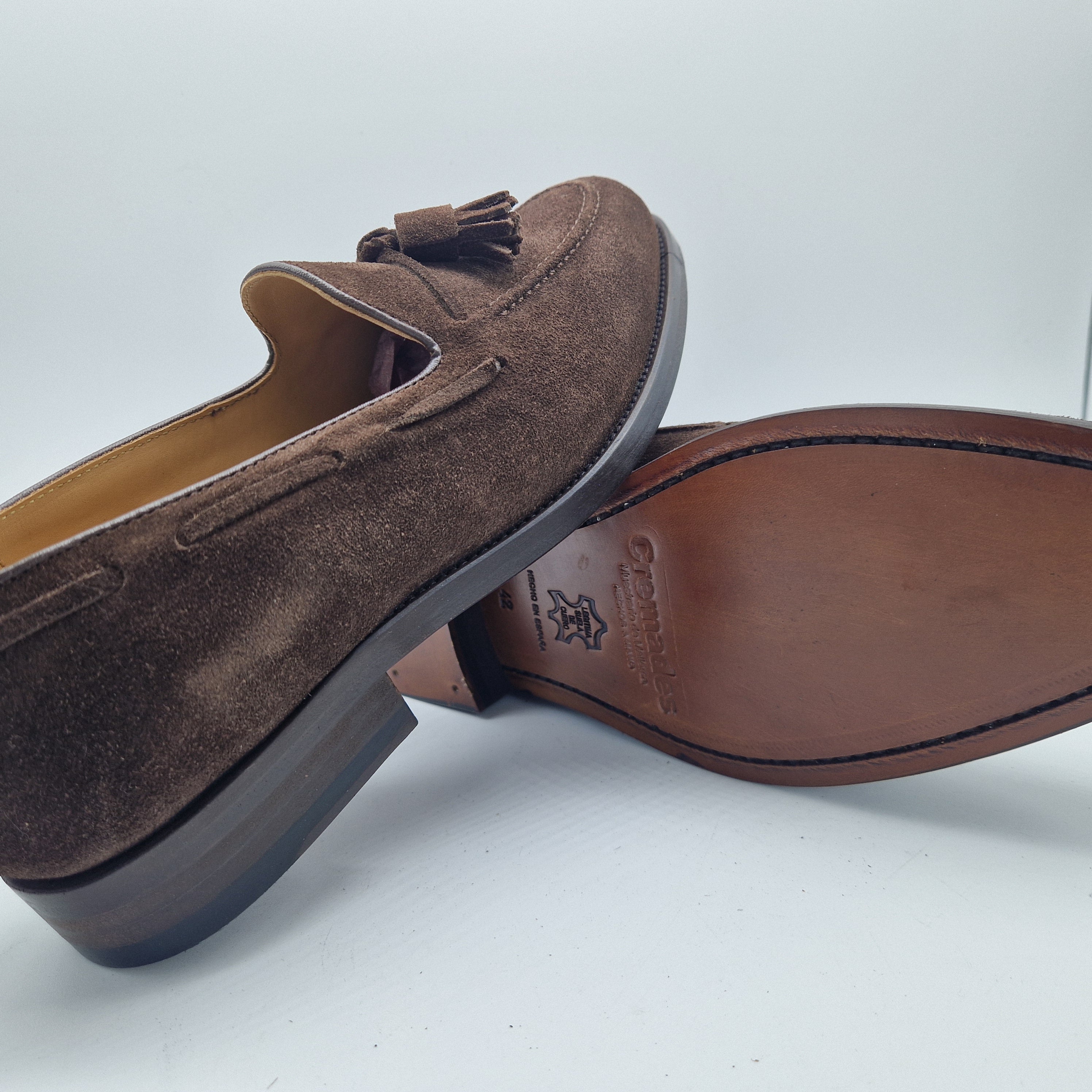 CASTELLANO DE BORLAS EN SERRAJE MARRÓN