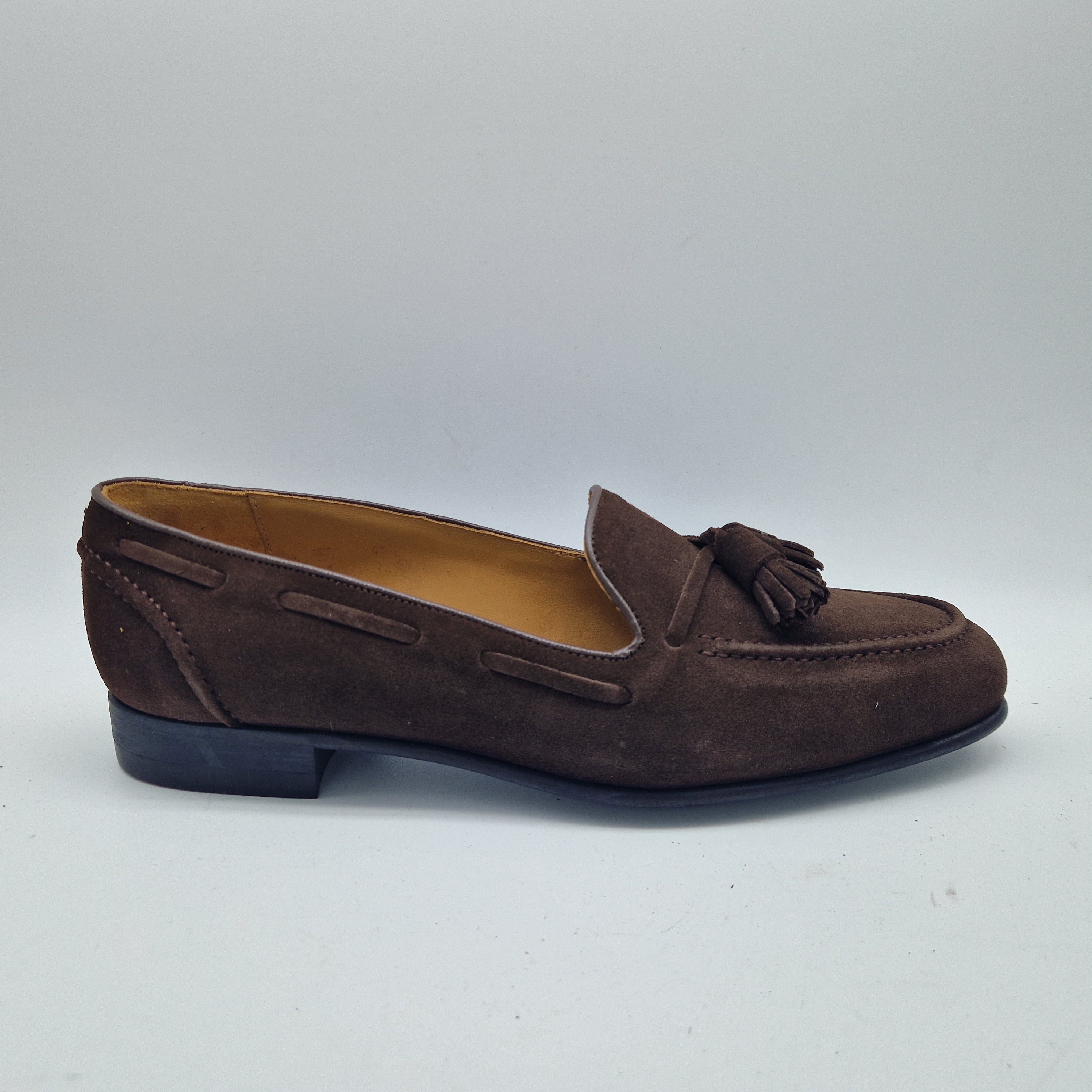 CASTELLANO DE BORLAS EN SERRAJE MARRÓN