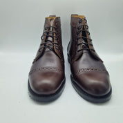 BOTITA EN PIEL ENGRASADA MARRÓN