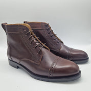 BOTITA EN PIEL ENGRASADA MARRÓN