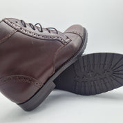 BOTITA EN PIEL ENGRASADA MARRÓN