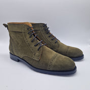 BOTITA EN SERRAJE VERDE