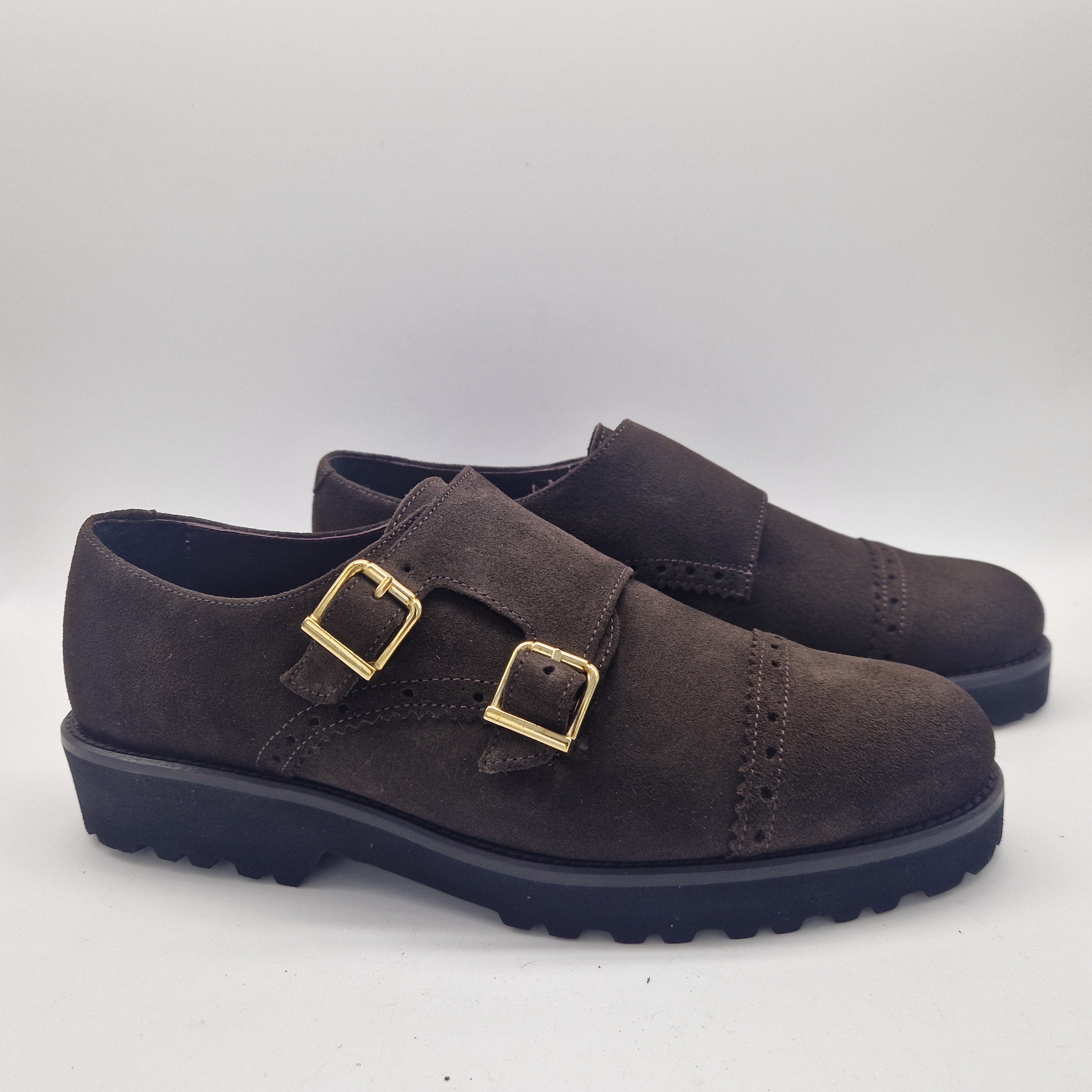 2 HEBILLAS EN SERRAJE MARRÓN