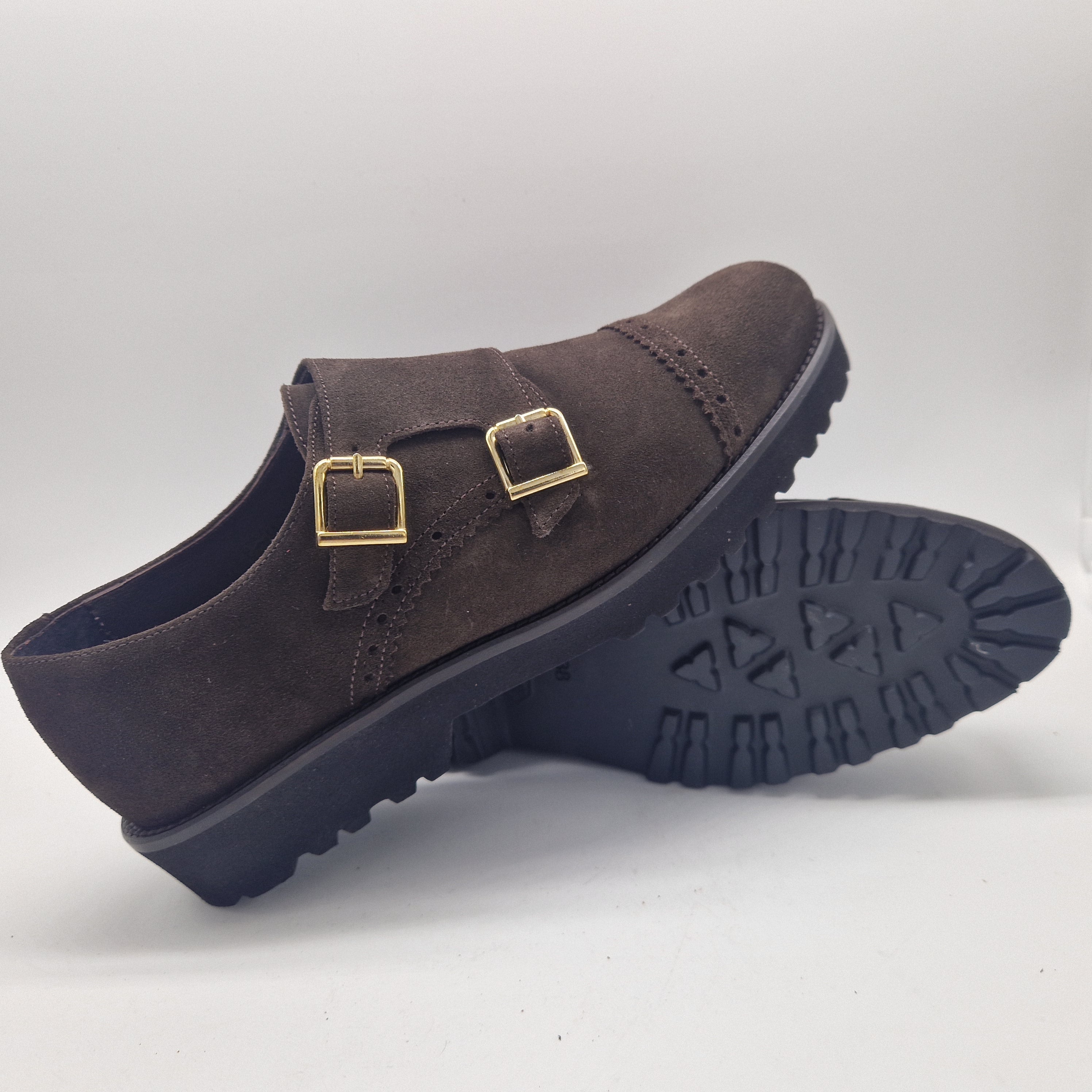 2 HEBILLAS EN SERRAJE MARRÓN