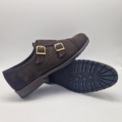 2 HEBILLAS EN SERRAJE MARRÓN