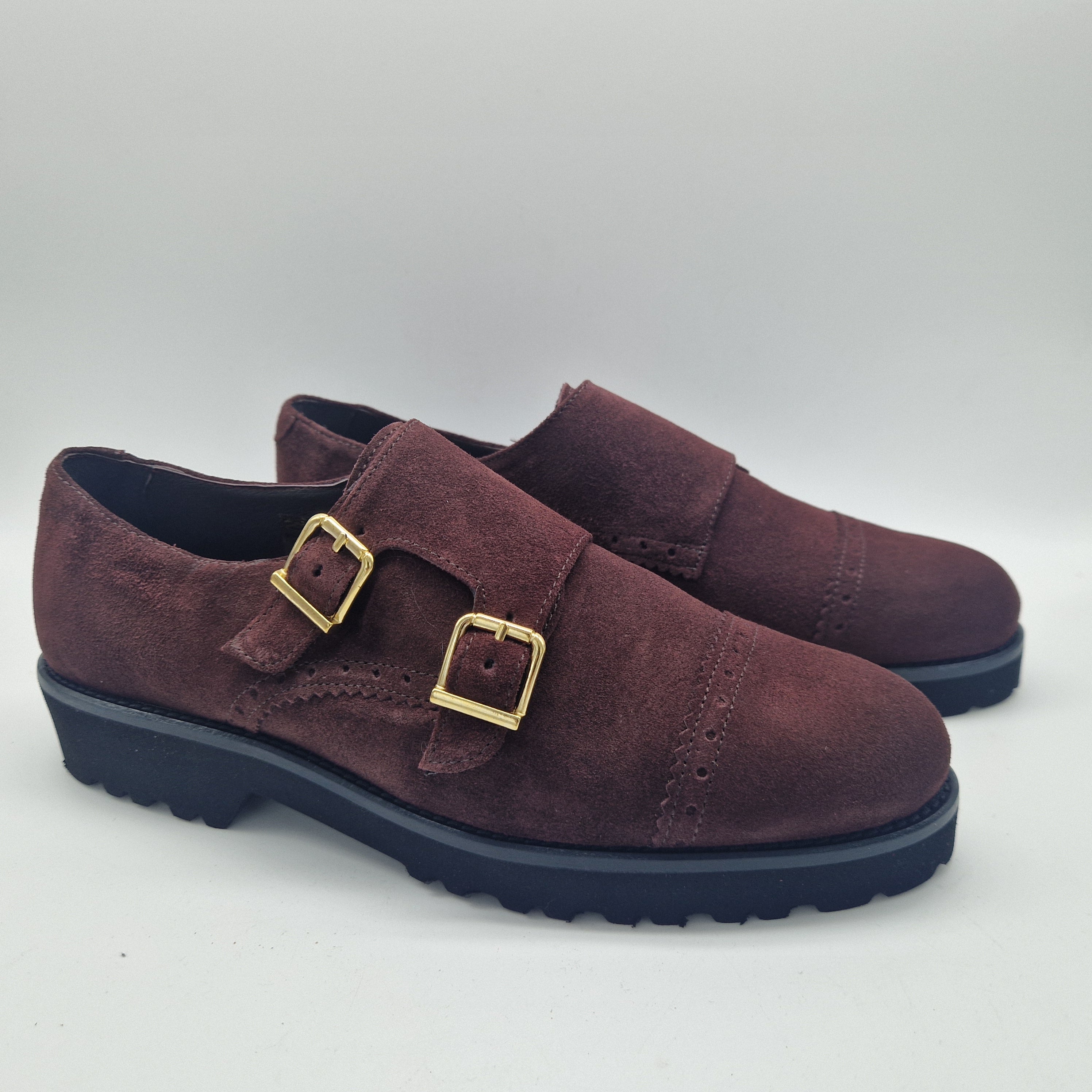 2 HEBILLAS EN SERRAJE BURDEOS