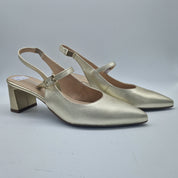 SALÓN DESTALONADO EN PIEL DORADA - 72002