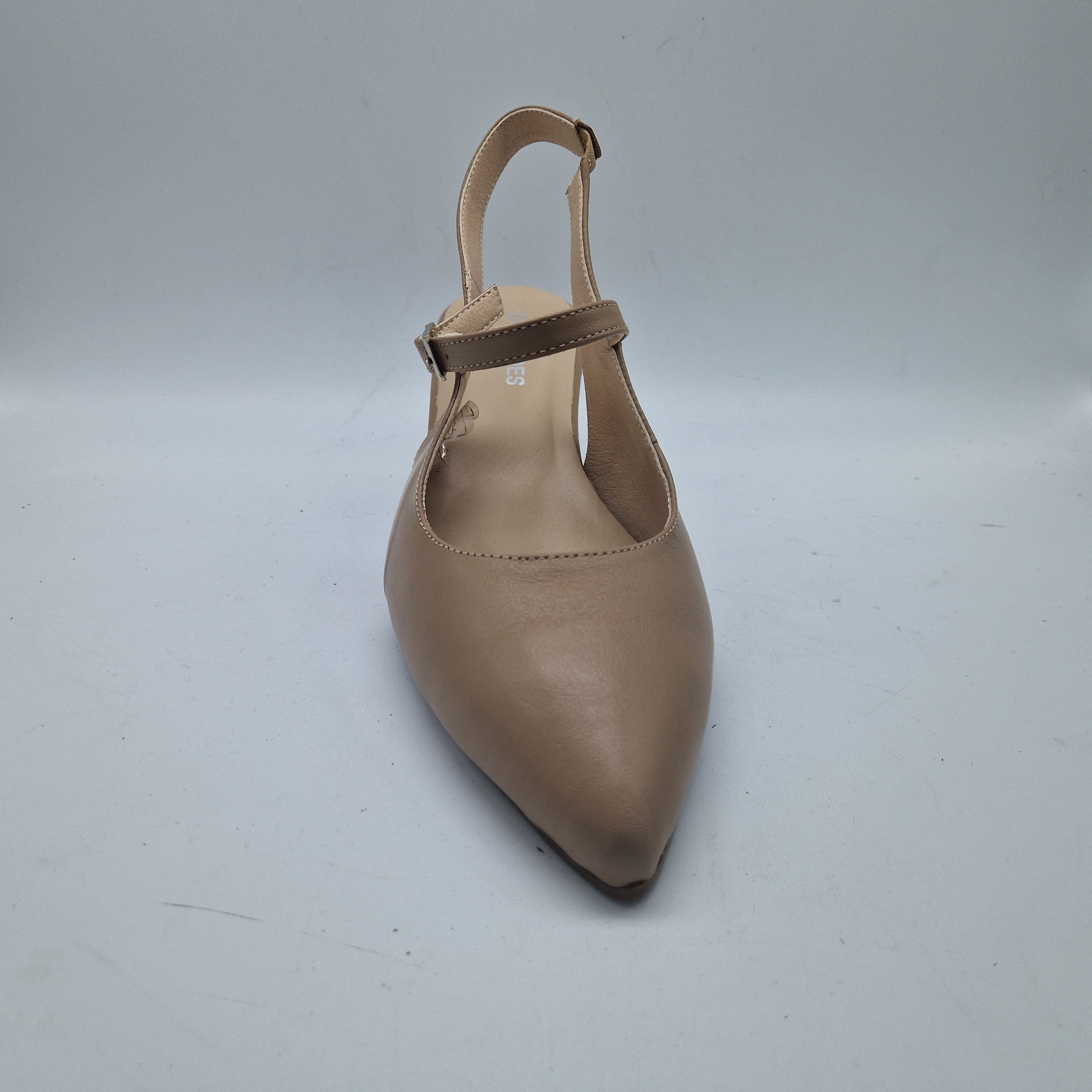 SALON DESTALONADO EN PIEL TAUPE - 72004