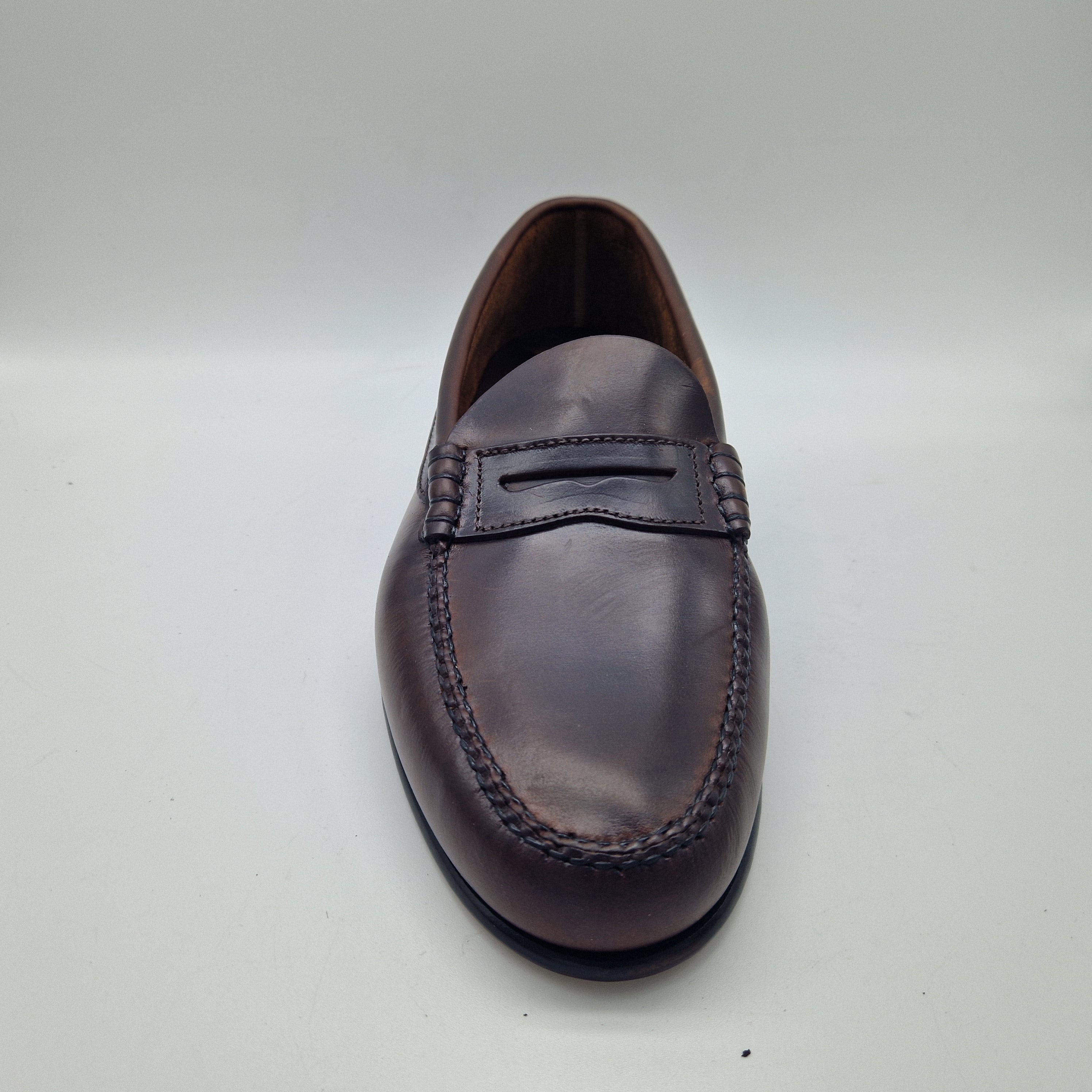 72056-CASTELLANODEANTIFAZENPIELENGRASADAMARRONYPISODECUERO_FOTO2.jpg