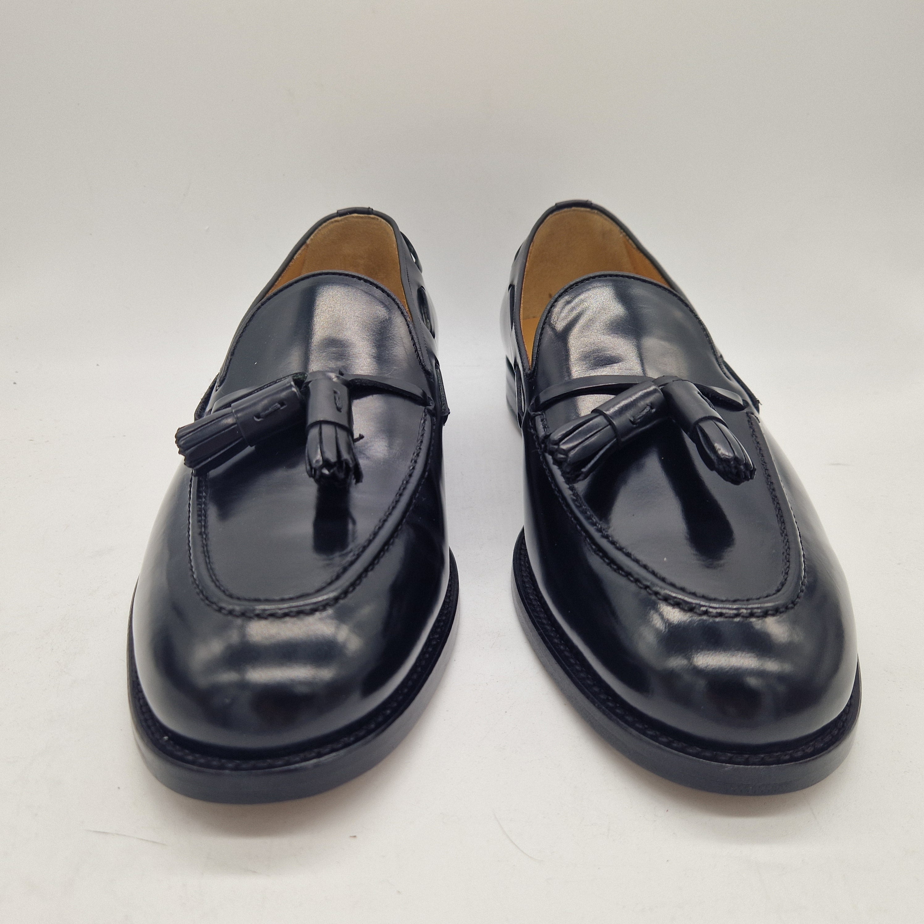MOCASÍN DE BORLAS EN PIEL NEGRO - 72178