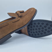 Mocasines Castellano de borlas en serraje de cuero de SCHUHKONZEPT, con detalles de borlas en la parte superior.