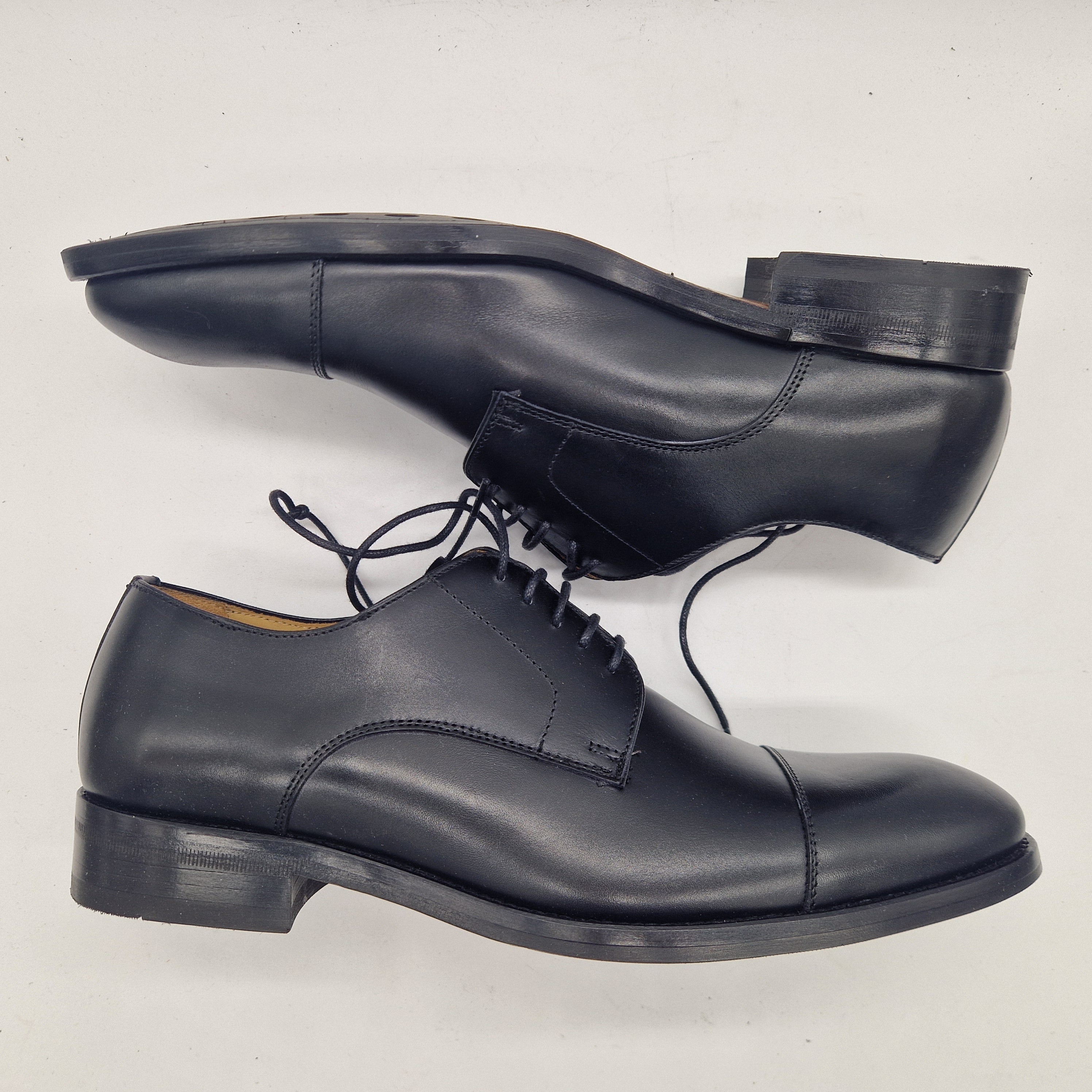 BLUCHER EN PIEL NEGRA - 72191