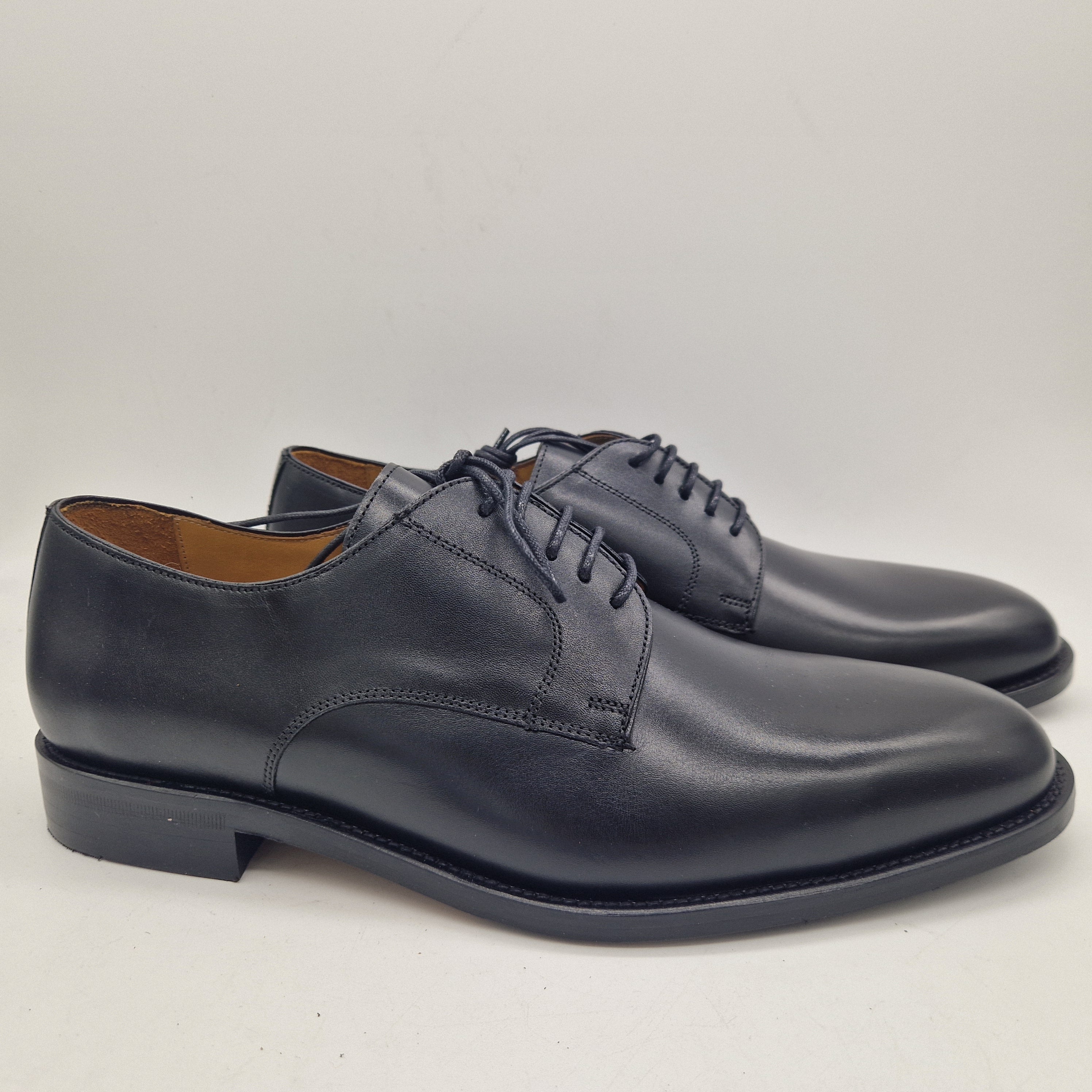 BLUCHER EN PIEL NEGRA - 72195